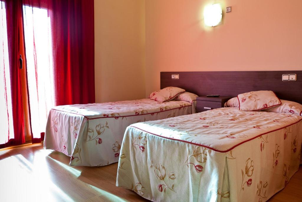 Hotel Casa Marzo Cariñena Δωμάτιο φωτογραφία